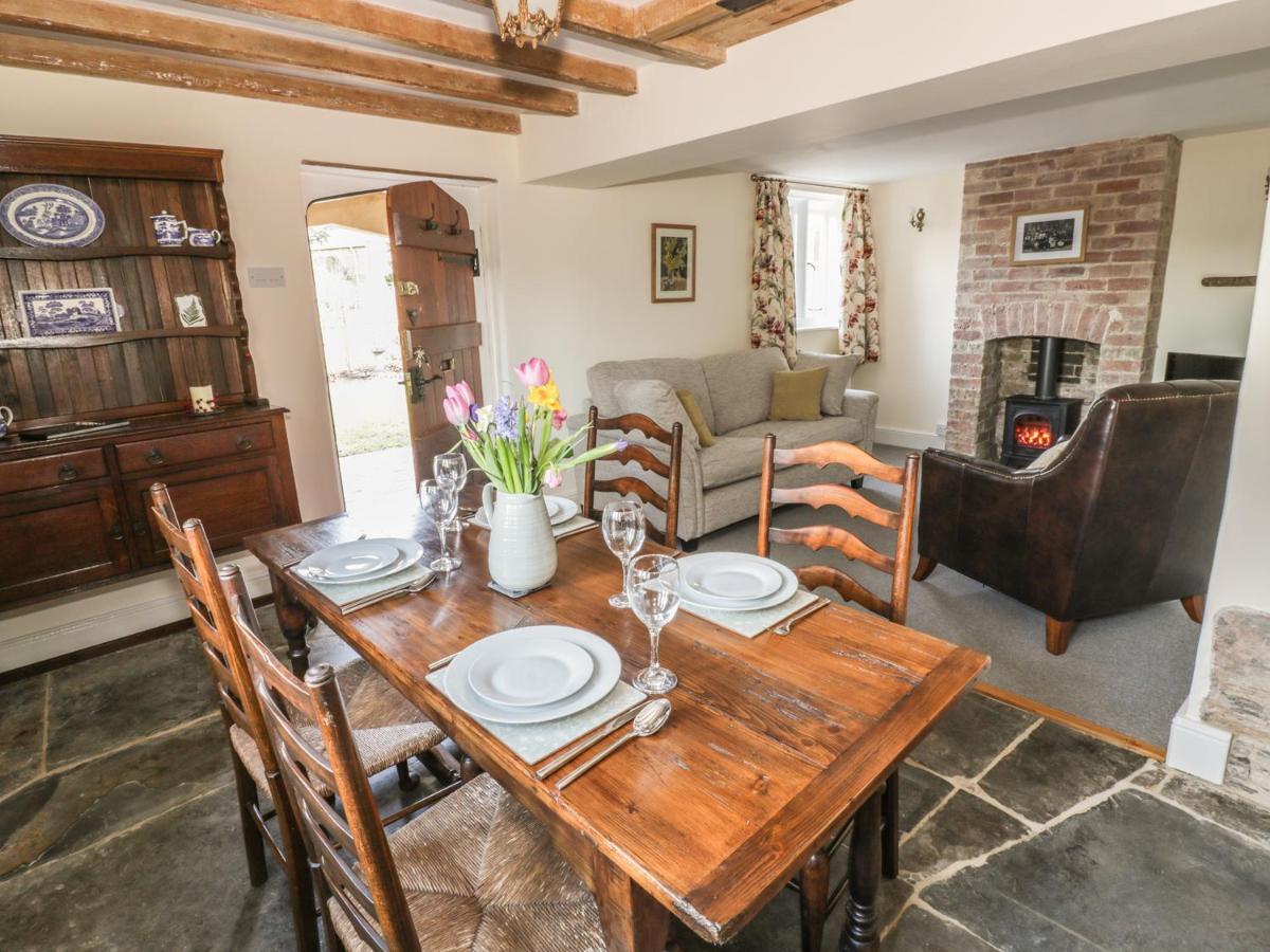 Bear'S Cottage South Littleton Екстер'єр фото